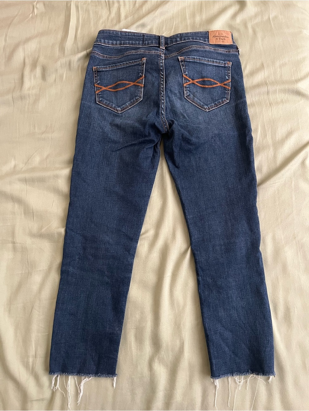 Abercrombie & Fitch Dark Blue Ankle Jeans with Frayed Hem